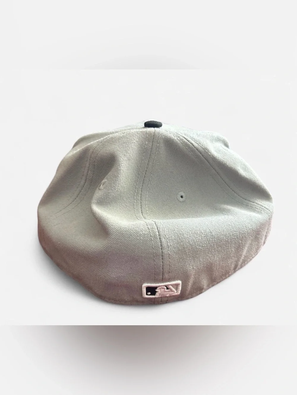 New Era New York Yankees Gray & Black Fitted Cap 7 5/8